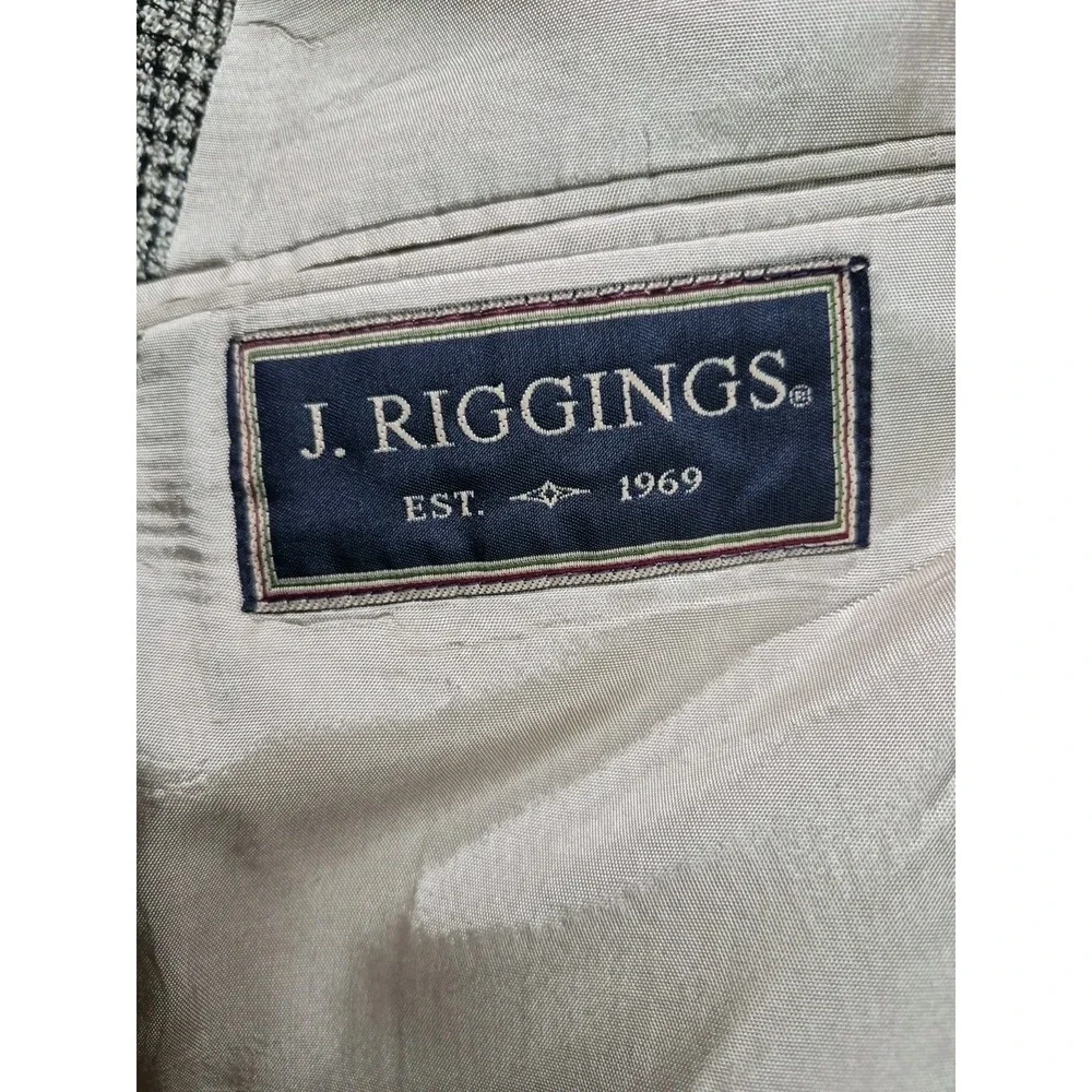J Riggins Mens Wool Sports Coat 40R Taupe Plaid 3 Button Blazer P506